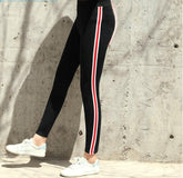 Damen Sport-Fitness-Leggings aus Baumwolle mit seitlichen Streifen