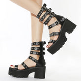Sandalias de cuña estilo gladiador