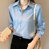 Einfarbige Bluse aus Satin-Chiffon