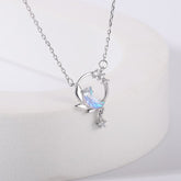 Collar de luna y estrella de cristal