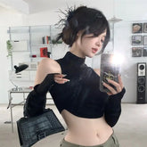 Conjunto de atuendo oscuro Y2K: top corto y calentadores de brazos