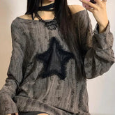 Camiseta de manga larga con diseño grunge y rotos