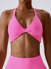 Butterweicher Yoga-BH mit gedrehter Vorderseite