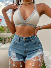 Color-Blocked Comfortable Breathable Cross-Back Wire-Free Bra