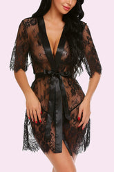 Lencería de encaje transparente con estampado floral de Avidlove