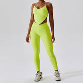 Conjunto de sujetador deportivo sin espalda y leggings con bolsillos