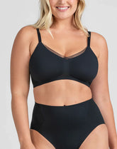 Sujetador Airy Zero CrossOver con escote pronunciado