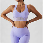 Sujetador deportivo sin espalda y con corsé y escote en forma de corazón