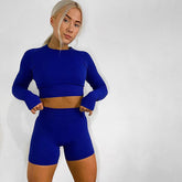 Conjuntos de entrenamiento de manga larga y pantalones cortos