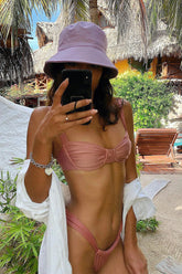 Rosa Bikinioberteil mit gerüschtem Bügel