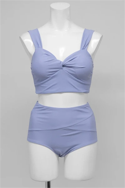 Bikini-Design mit hoher Taille