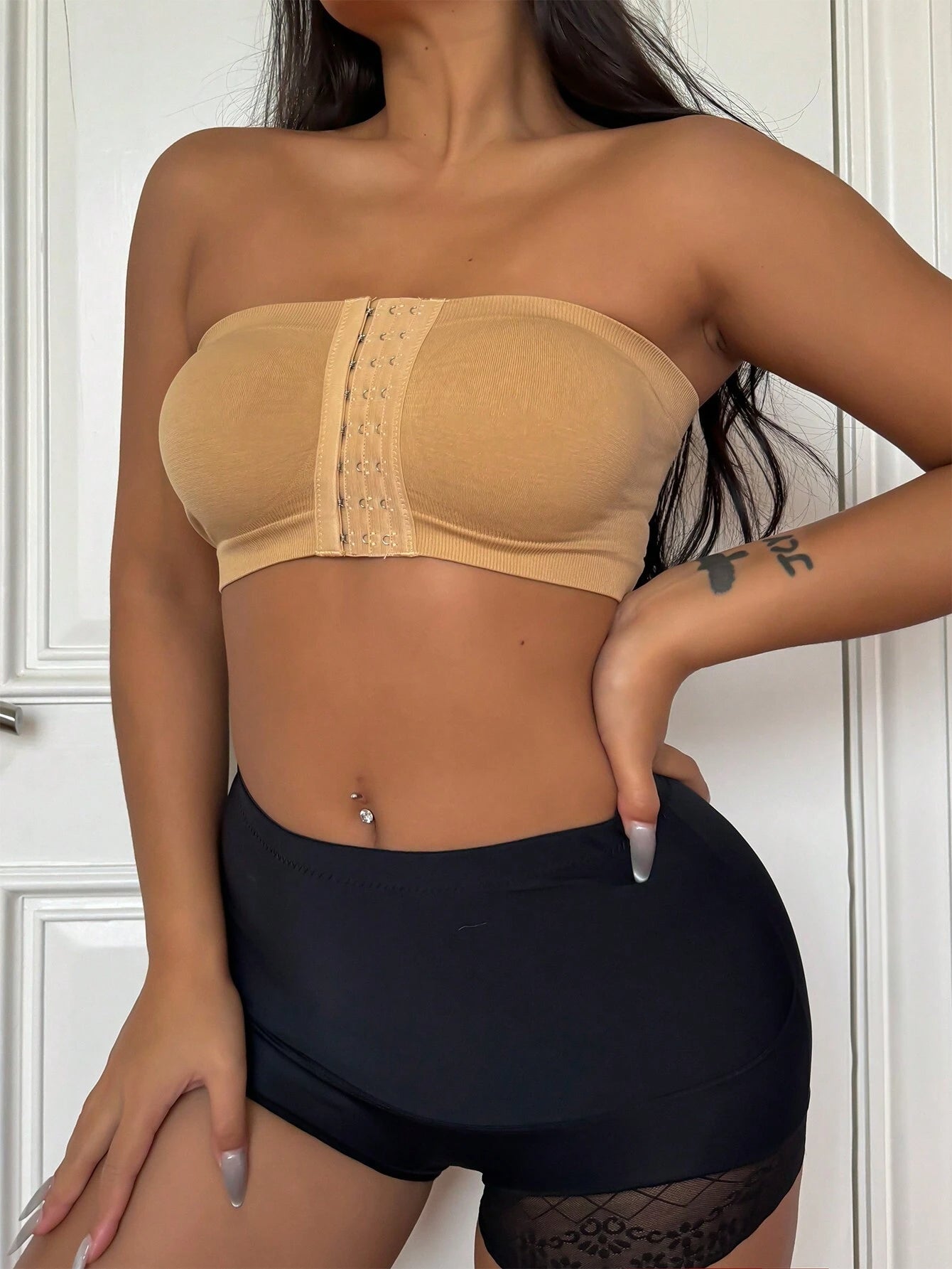 Women's Front Closure Strapless Bra