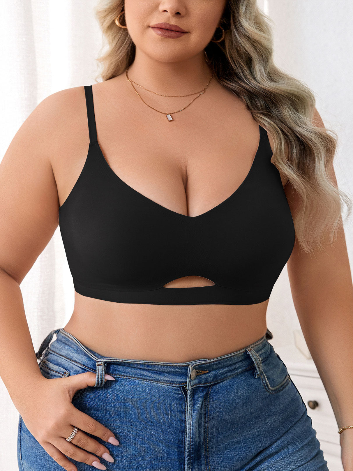 Plus Size Simple Seamless Hollow Out Wireless BH Schwarz