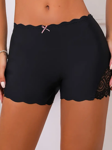 Weiches und bequemes Boyshort-Höschen mit kontrastierender Spitze und Muschelsaum