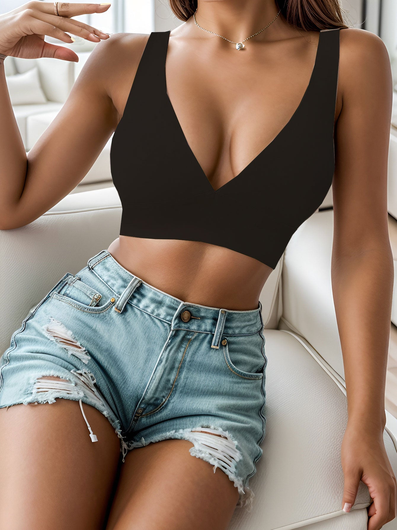 High Stretch Deep V Neck Solid Color Wireless Bra Black