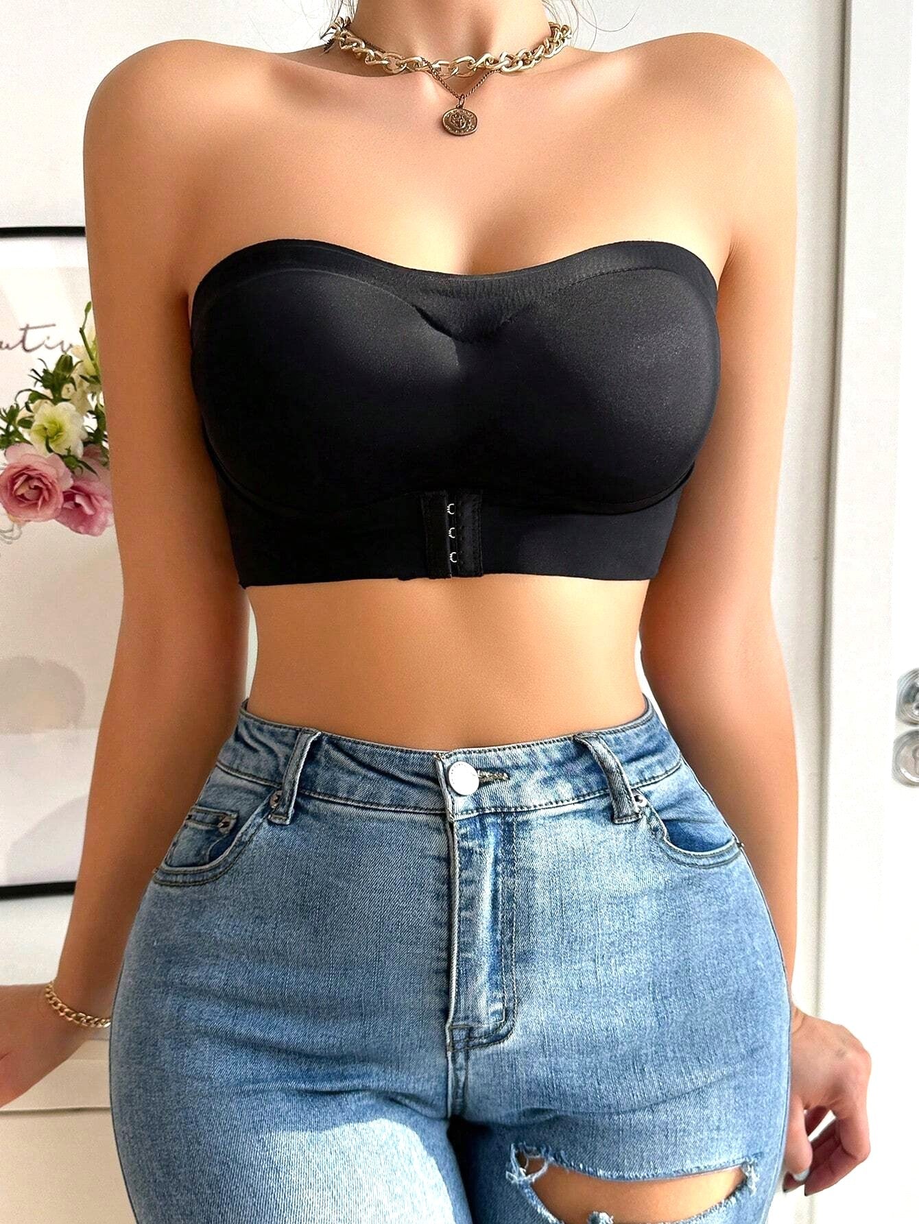 Solid Color Front Closure Push Up Strapless Bra Black