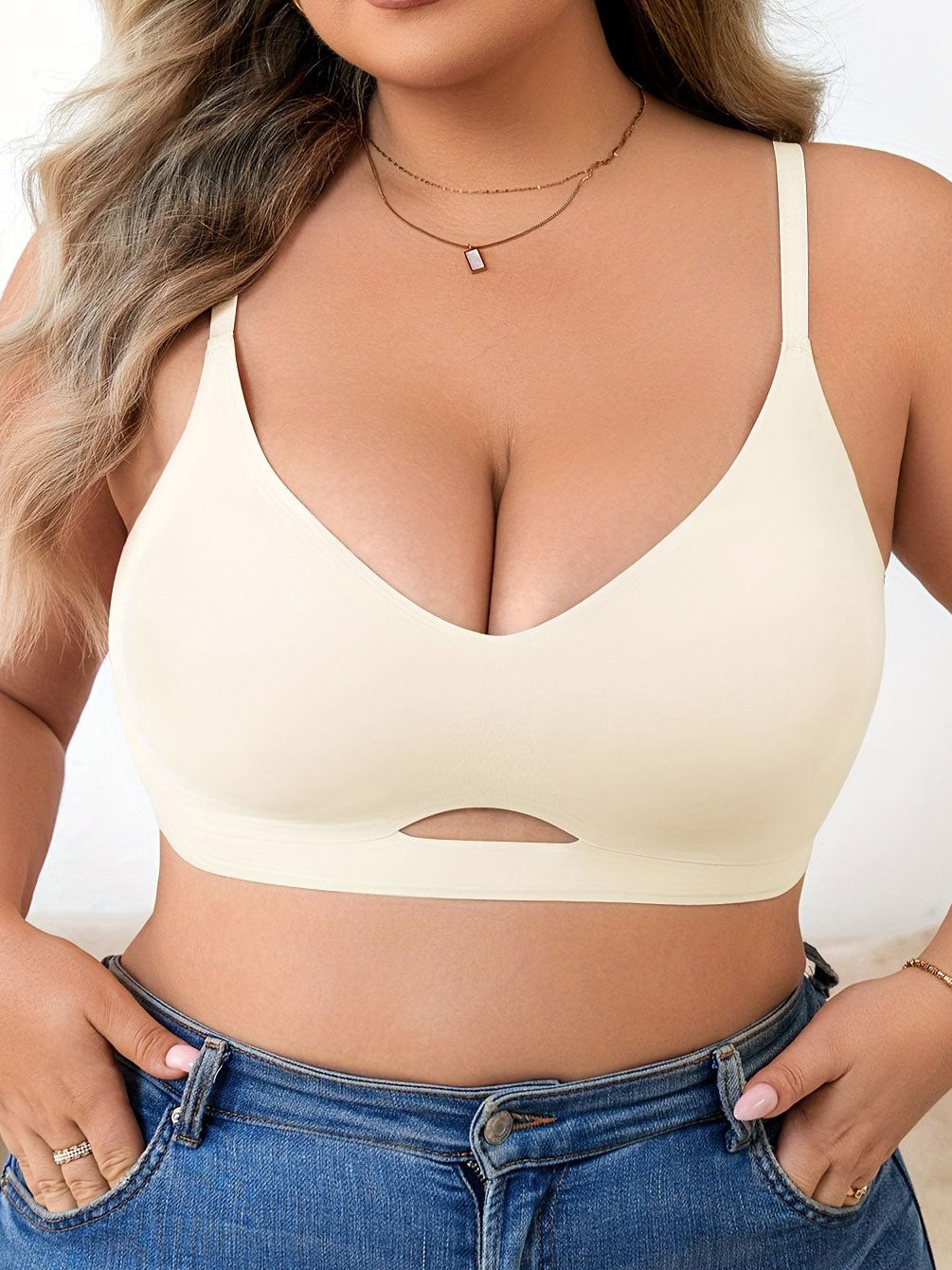 Plus Size Simple Seamless Hollow Out Wireless BH Weiß