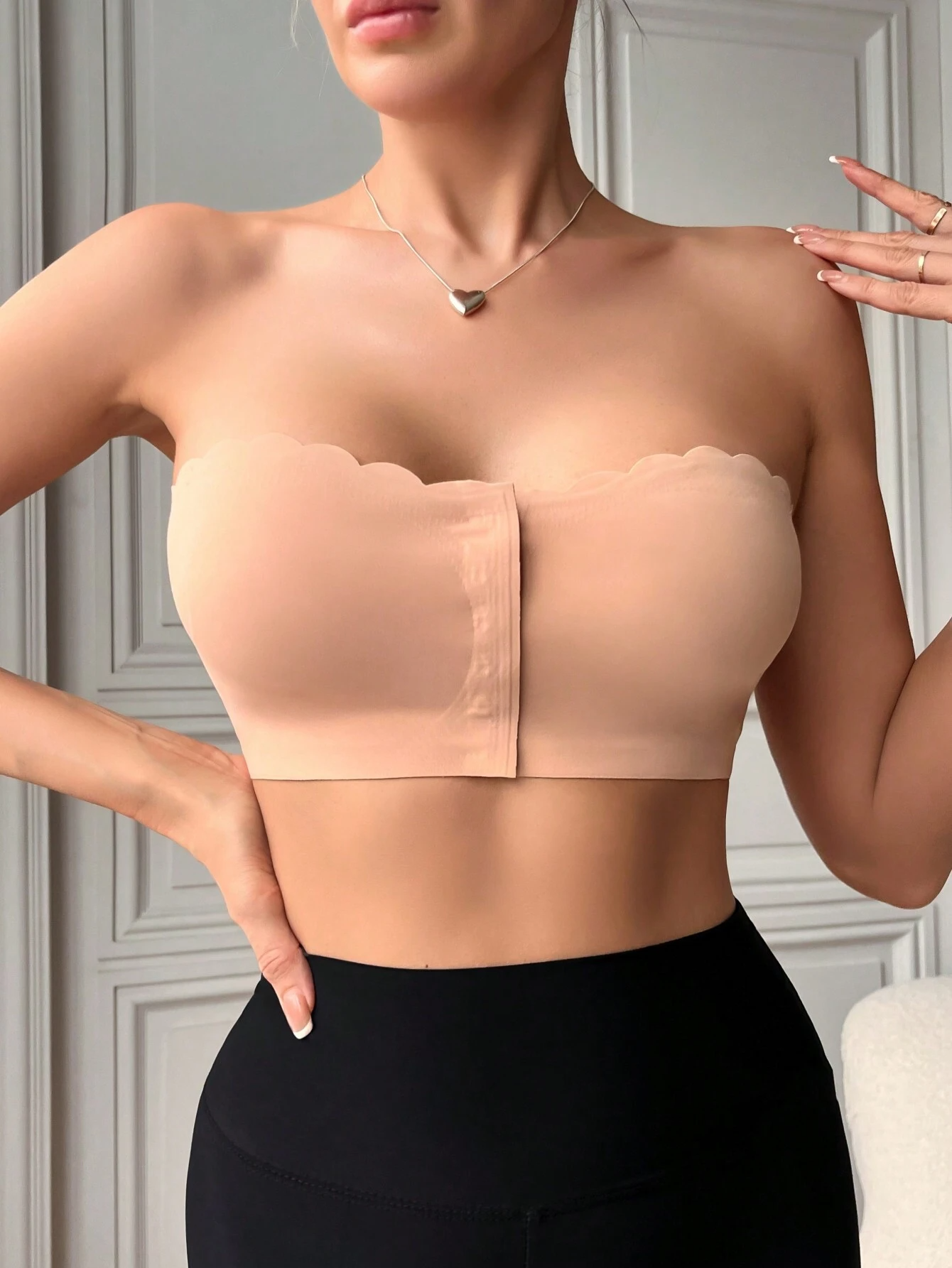 Front Closure Wireless Strapless Bra Pink