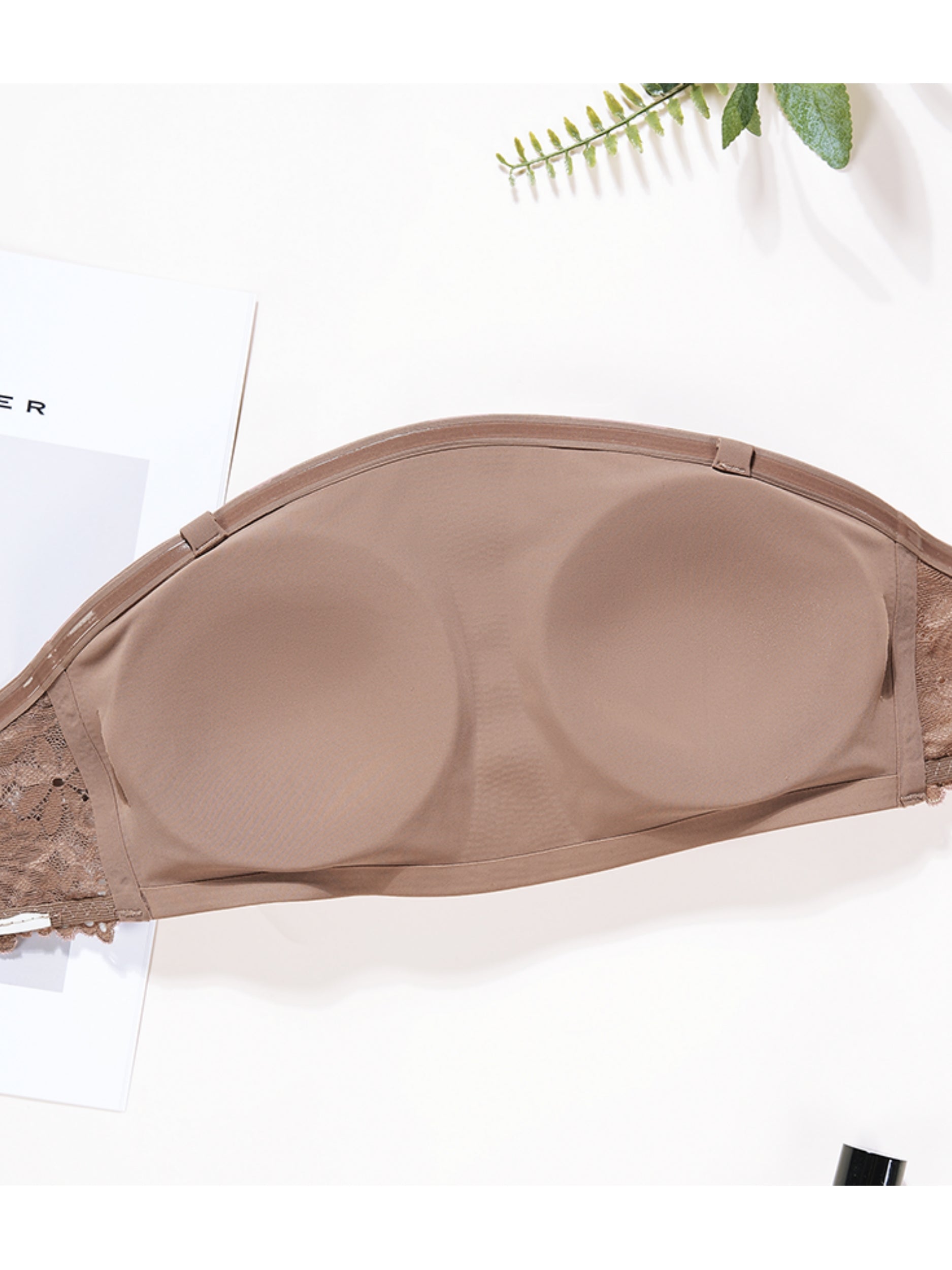 Lace stitching seamless bra, sexy off-shoulder removable transparent shoulder straps Tan