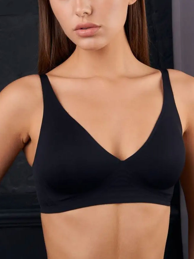 Wirefree Seamless Bra for Women Invisible Deep V Plunge Bra with Removeable Padding