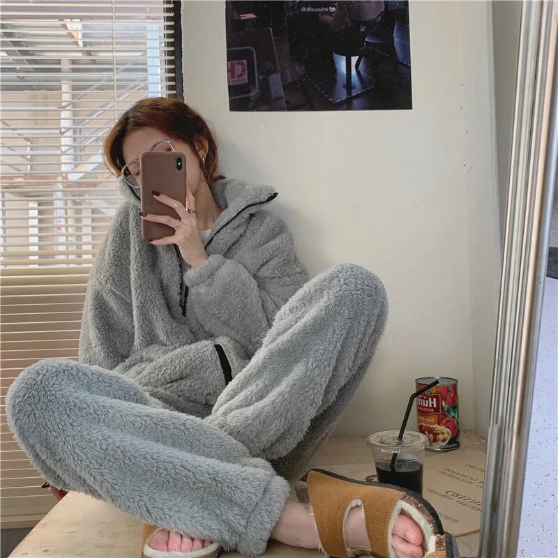 Koreanischer warmer Pyjama