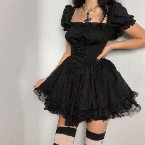 Vestido vintage de estética gótica