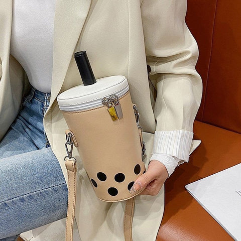 Bolsa con forma de taza de té con leche