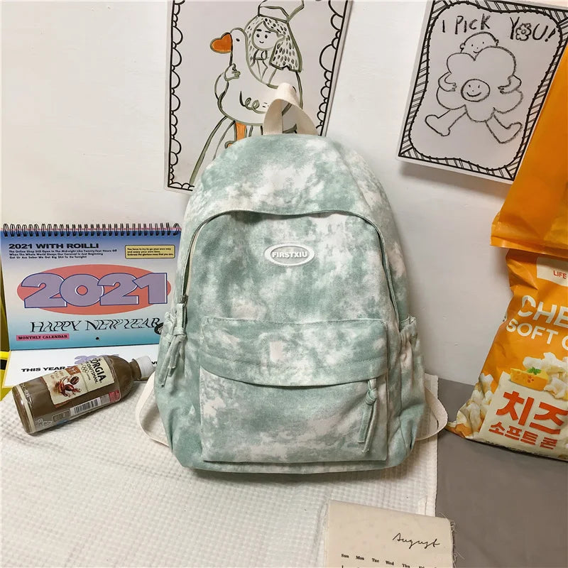 Pastellfarbener Schulrucksack