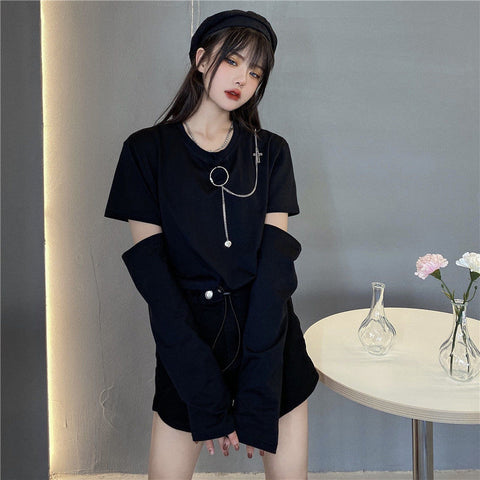 Darkwear Removable Sleeve T-shirt with Chain