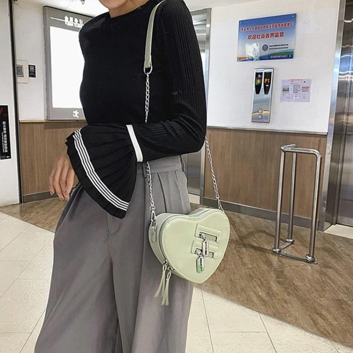 Bolso bandolera con forma de corazón