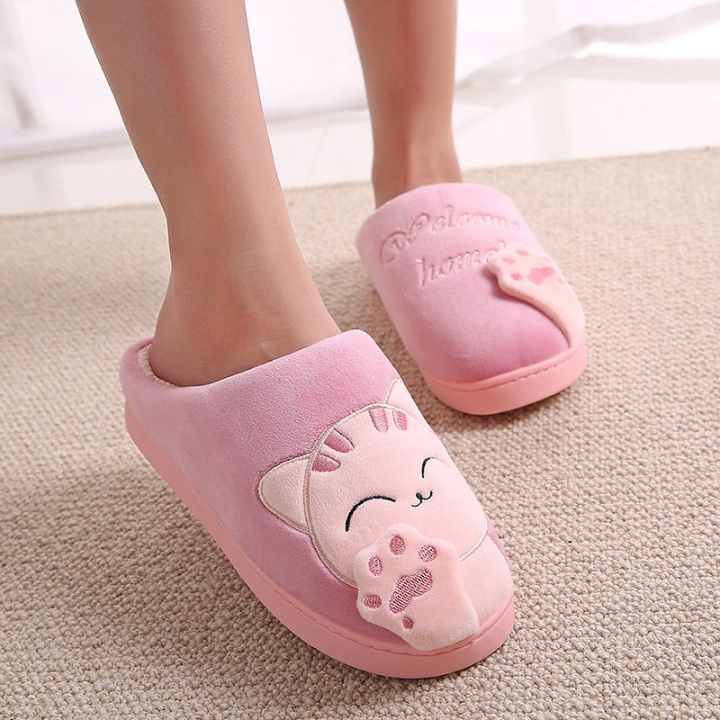 Pantuflas de peluche de gato