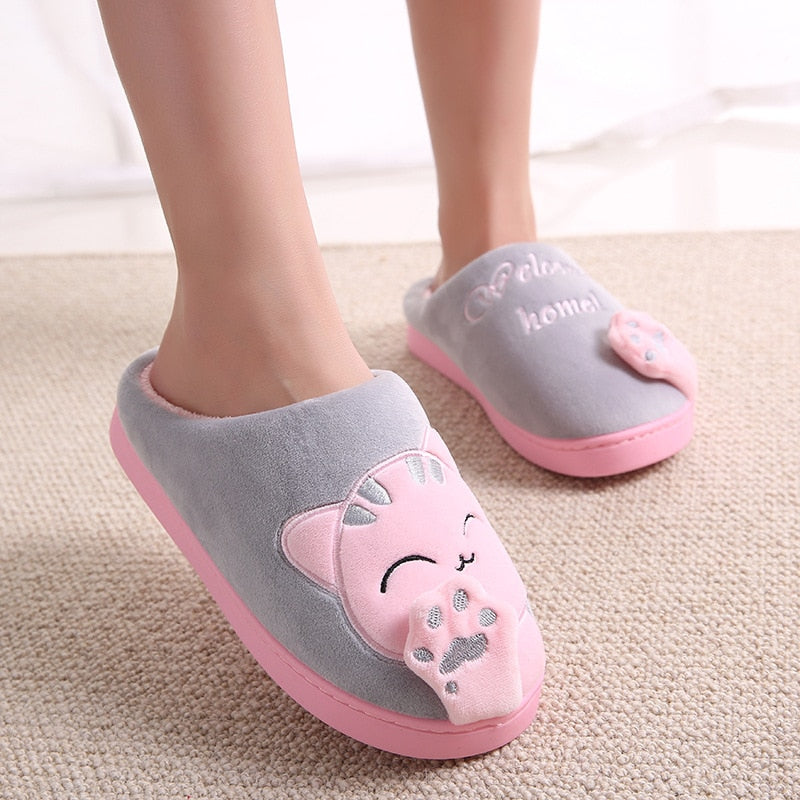 Pantuflas de peluche de gato