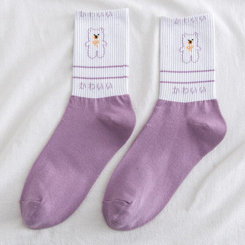 Socken mit japanischem Cartoon-Bärenmotiv