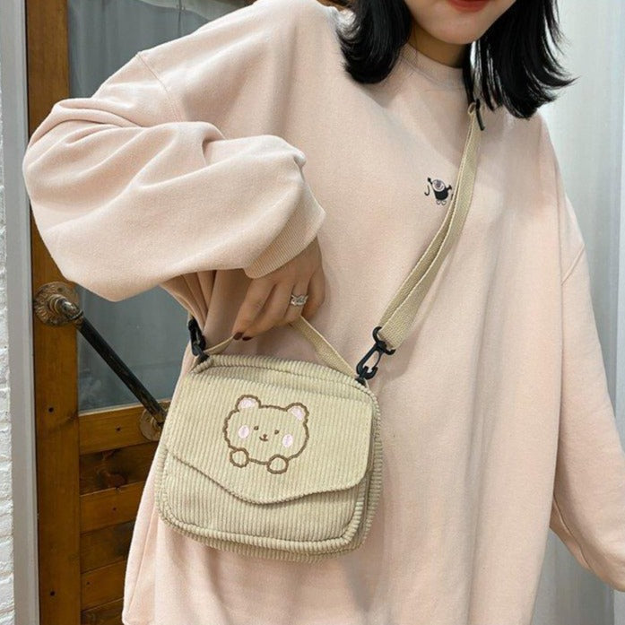 Bolso tipo mensajero con forma de oso kawaii