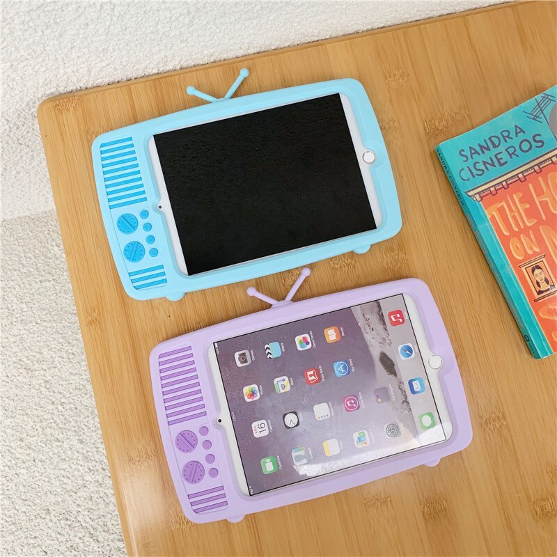 Kawaii Retro TV Hülle für iPad