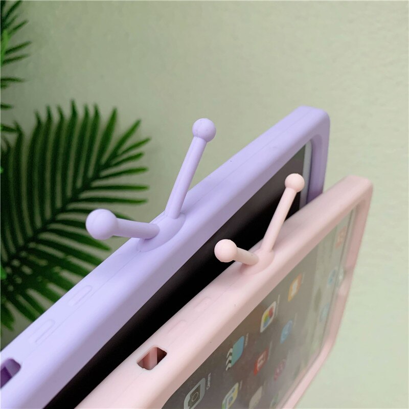 Kawaii Retro TV Hülle für iPad