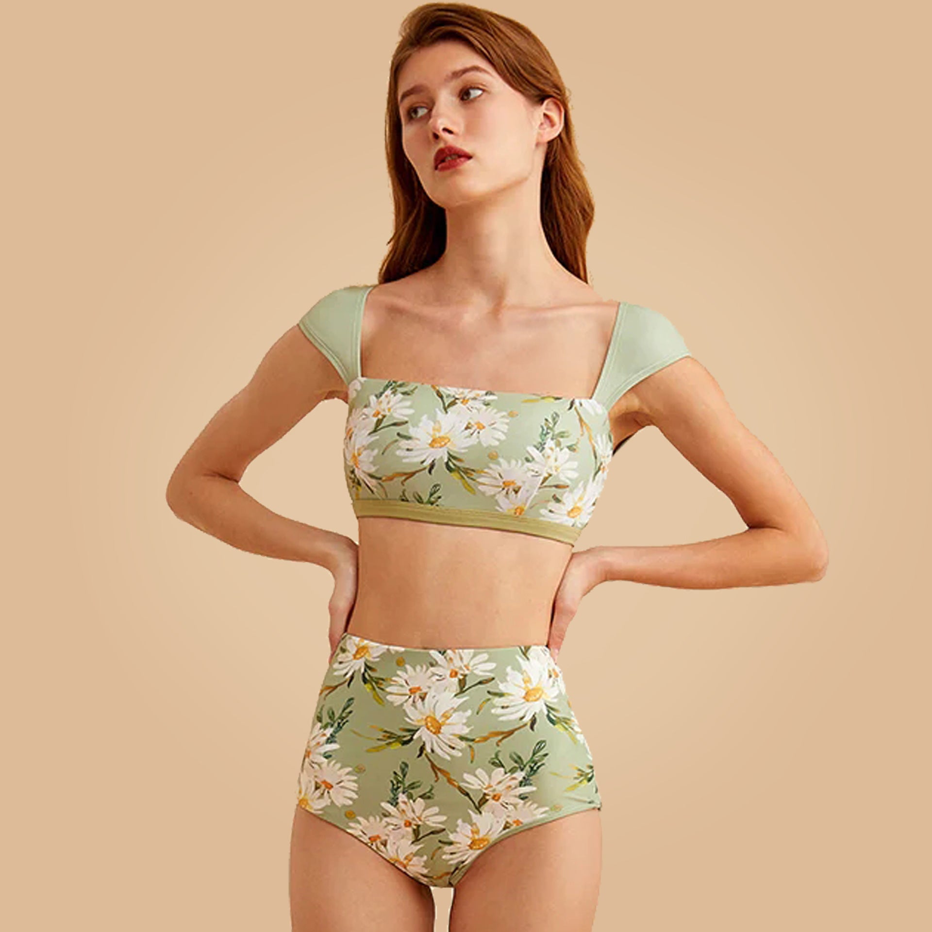 Ropa de playa de cintura alta con estampado floral