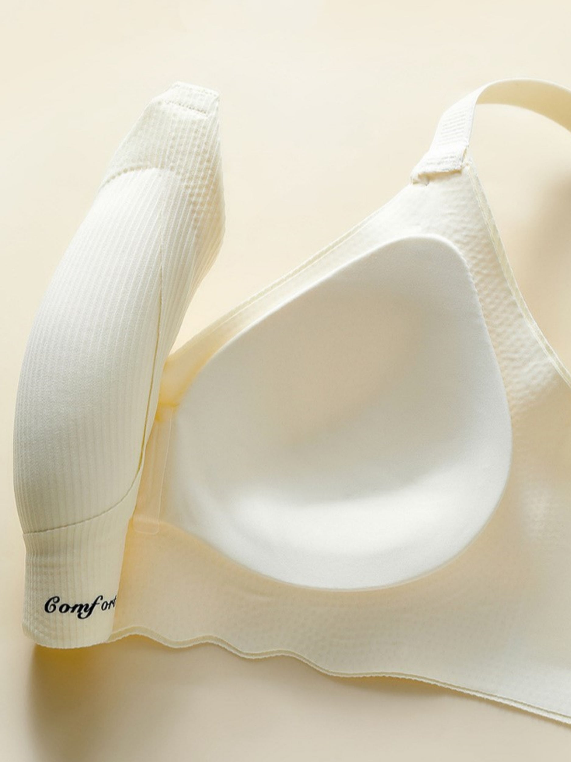 Adjustable Seamless Wireless Bra, Lifting, Gathering, Breathable & Comfortable