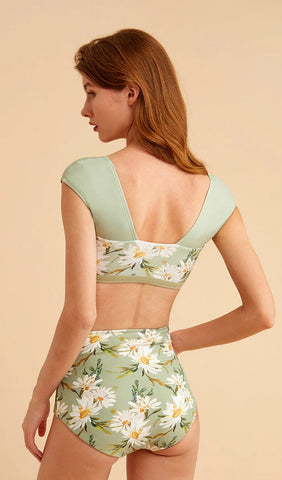 Ropa de playa de cintura alta con estampado floral