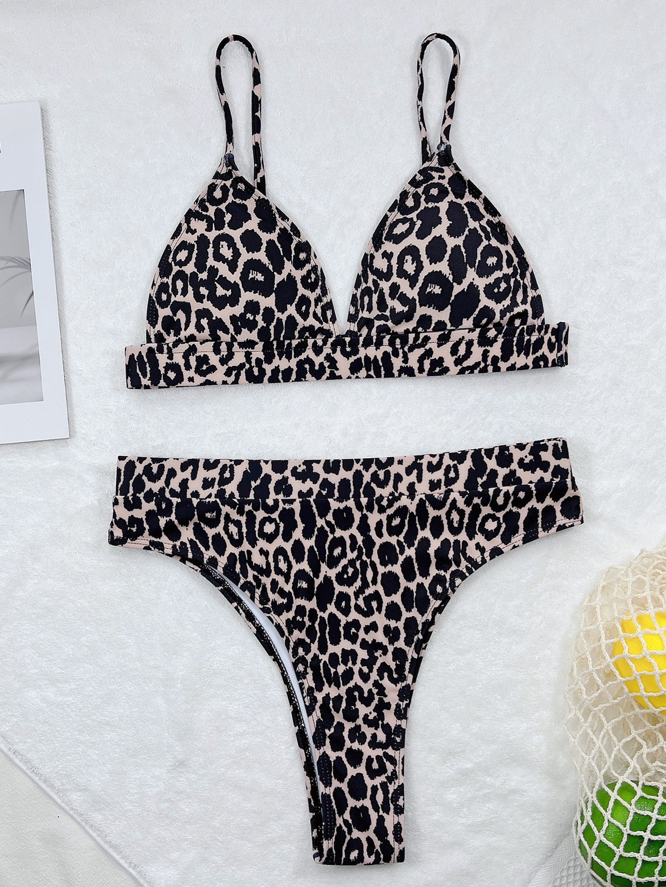 Braguita de bikini con lazo lateral y estampado de leopardo