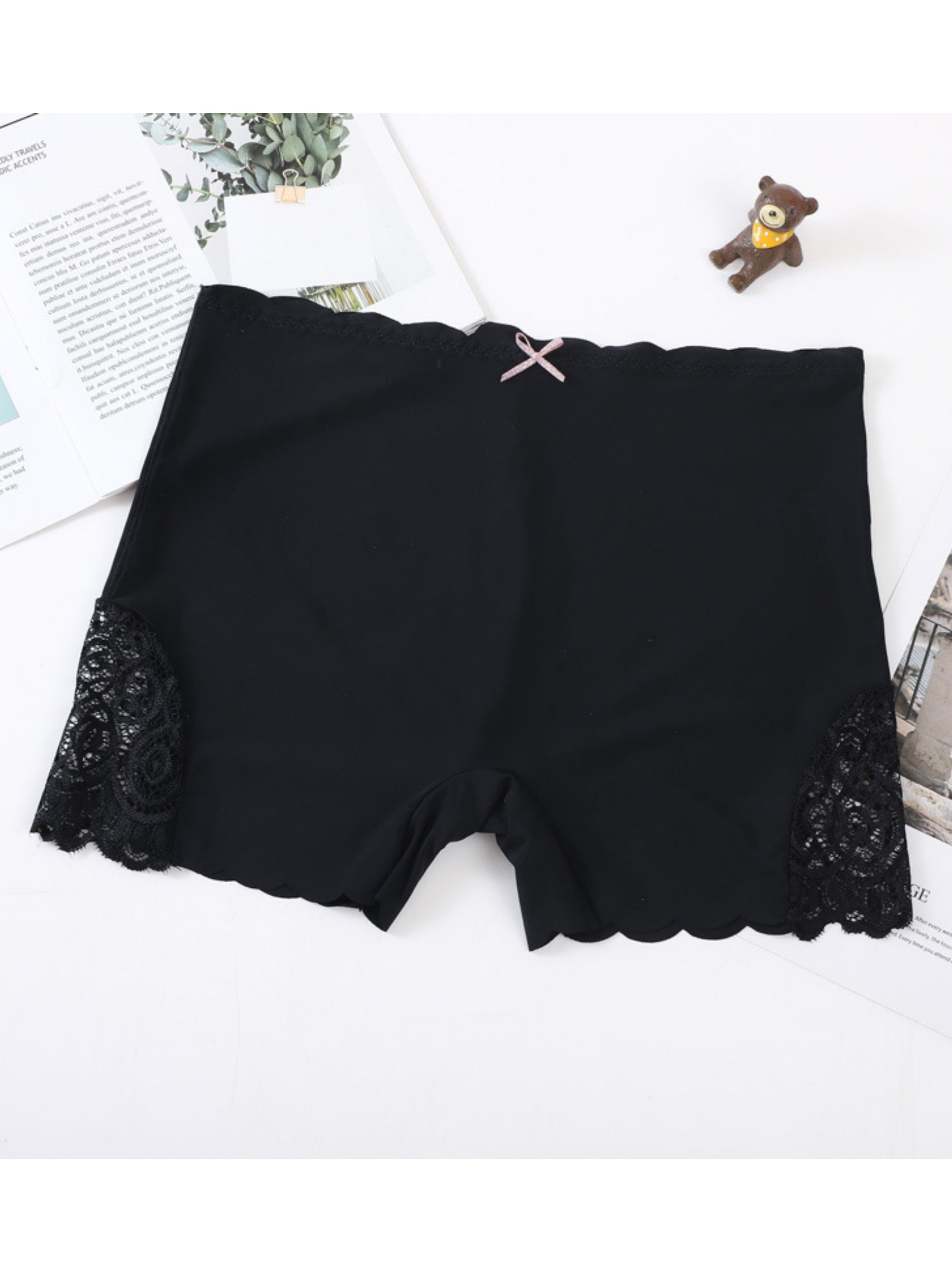 Contrast Lace Soft & Comfortable Scallop Trim Boyshort Panties