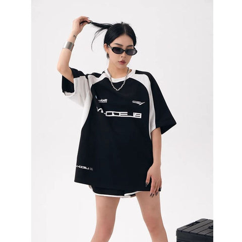 Oversized Graphic Y2K T-shirt