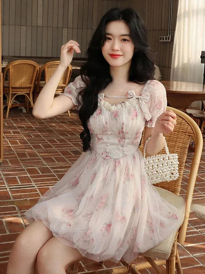 Lindo mini vestido floral coreano