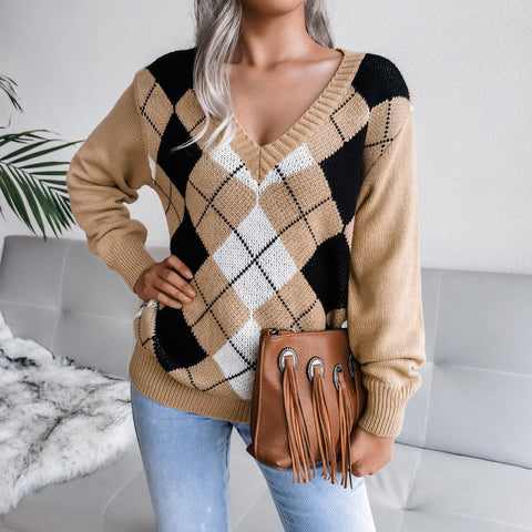Lunetta - Beige Argyle Knitted V-Neck Sweater Top