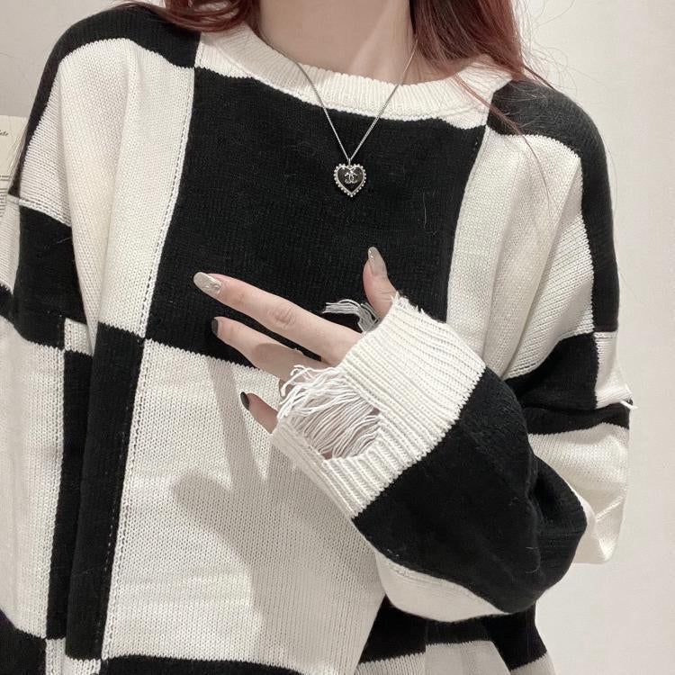 Karierter Pullover im koreanischen Stil