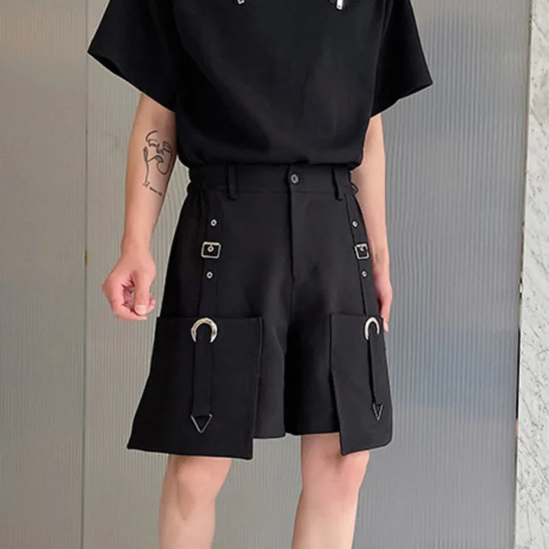 Lockere Gothic-Cargo-Shorts