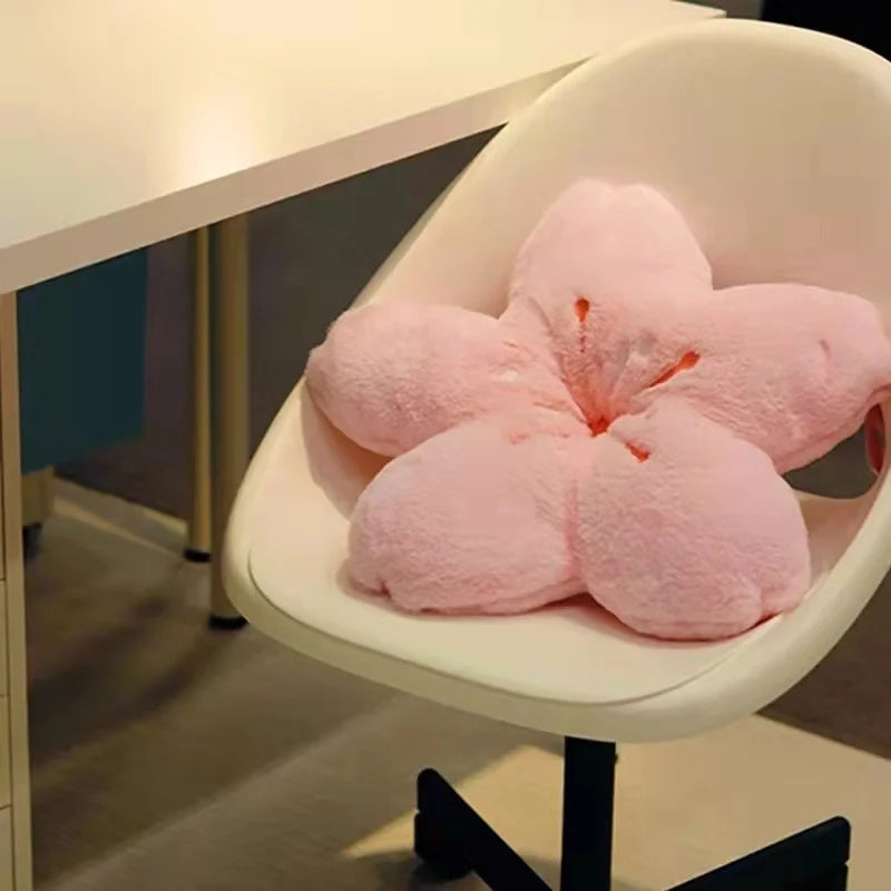 Almohada de peluche con forma de flor de cerezo kawaii