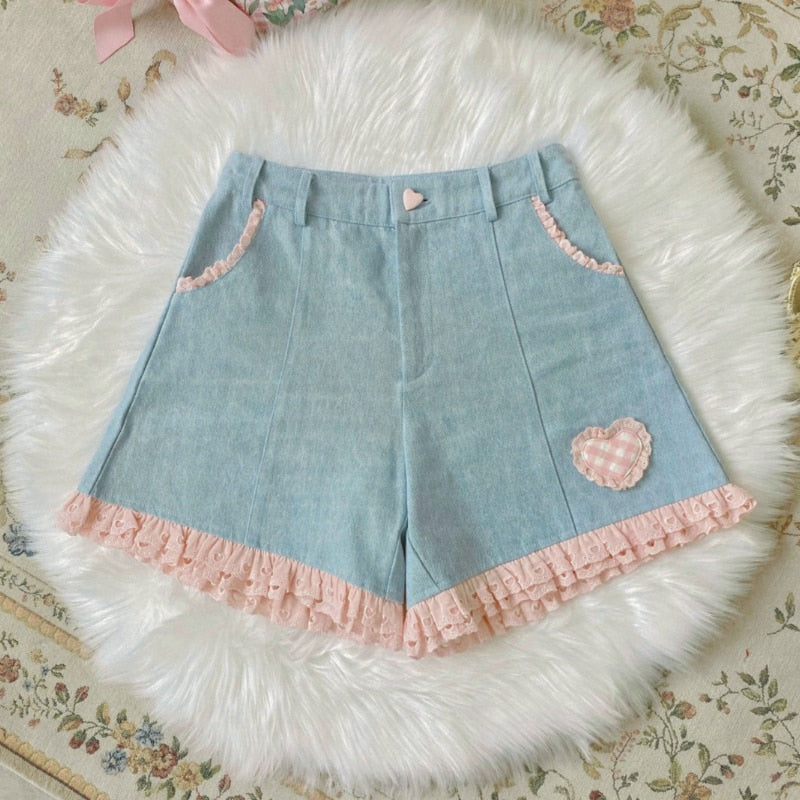 Vintage Shorts mit Spitzenrüschen