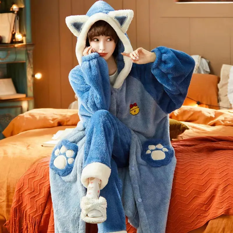 Warmer Kawaii Pyjama mit Ohren