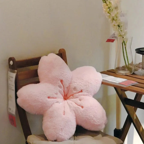 Almohada de peluche con forma de flor de cerezo kawaii